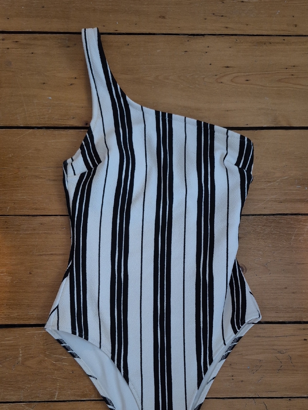 H&M Black & White One-Shoulder Striped One-Piece Swimsuit